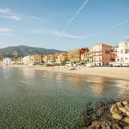 Isola Casa de Férias Magliolo