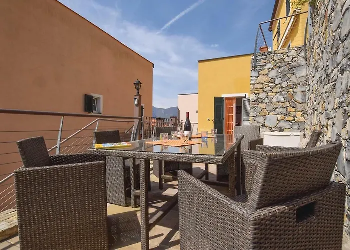 Isola Nyaraló Magliolo